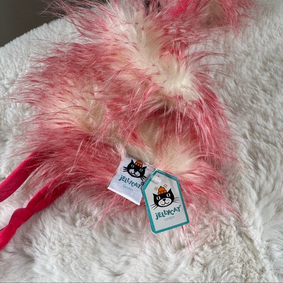 Jellycat Flora the Flamingo Fluffy Hot Pink Furry Bird Stuffed Plush Animal - Picture 4 of 7